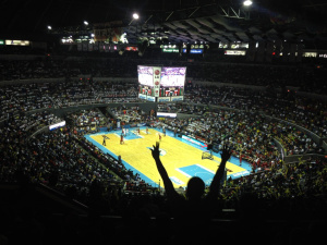 PBA-ottelu ja 22 000 Filippiiniläistä (sekä Tuomas)
