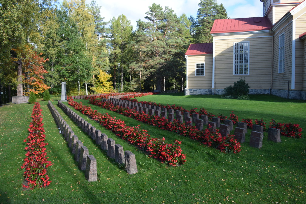 Sankarihaudat 2015 (Kuva: Riitta Katko)